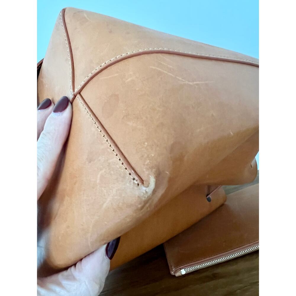 Mansur Gavriel Brown Crossbody Bag with Timeless Design - Picture 16 of 16